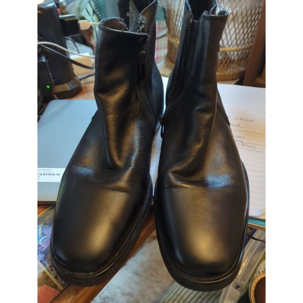Aiden & Mason Black Leather Side-Zip Ankle Boots